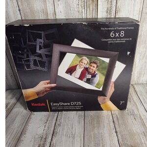 Kodak EasyShare D725 7 Inch Digital Photo Frame 4000 Storage